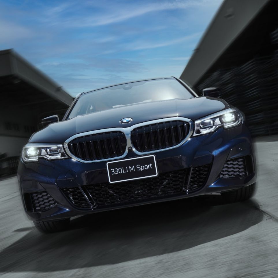 BMW 3 Series Sedan long-wheelbase G28 2021 front design BMW 3 Series Sedan long-wheelbase G28 2021 Cashmere Silver metallic front design