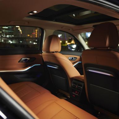 BMW 3 Series Sedan long-wheelbase G28 2021 comfortable rear seats BMW 3 Series Sedan long-wheelbase G28 2021 comfortable rear seats leather 'Vernasca' Cognac