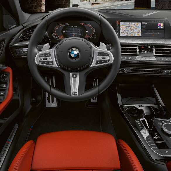 BMW M135i xDrive: the sporty BMW 1 Series M Automobile ...
