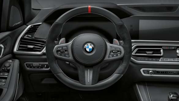M Performance steering wheel BMW X5 G05 2018 M Performance steering wheel BMW X5 G05 2018 interior