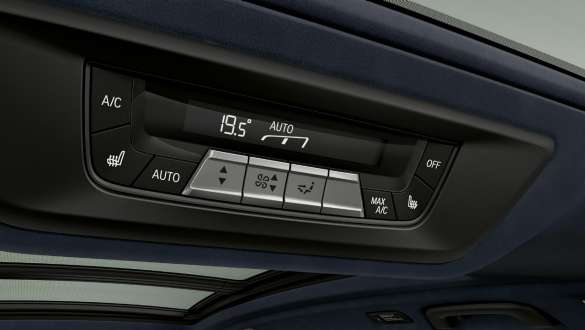 Automatic air conditioning with 5-zone control Close-up of the automatic air conditioning with 5-zone control