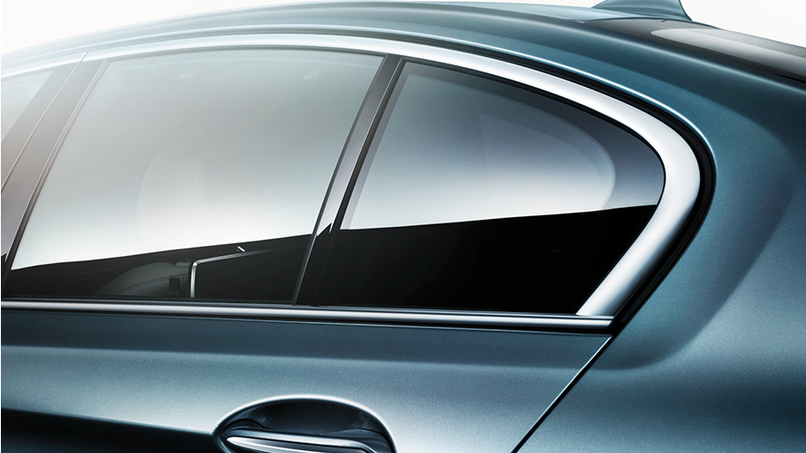 Bmw 5 Series Images Amp Videos