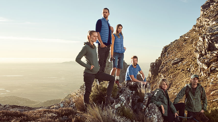 Men and women in clothing and accessories from the BMW Active collection. Men and women in clothing and accessories from the BMW Active collection.