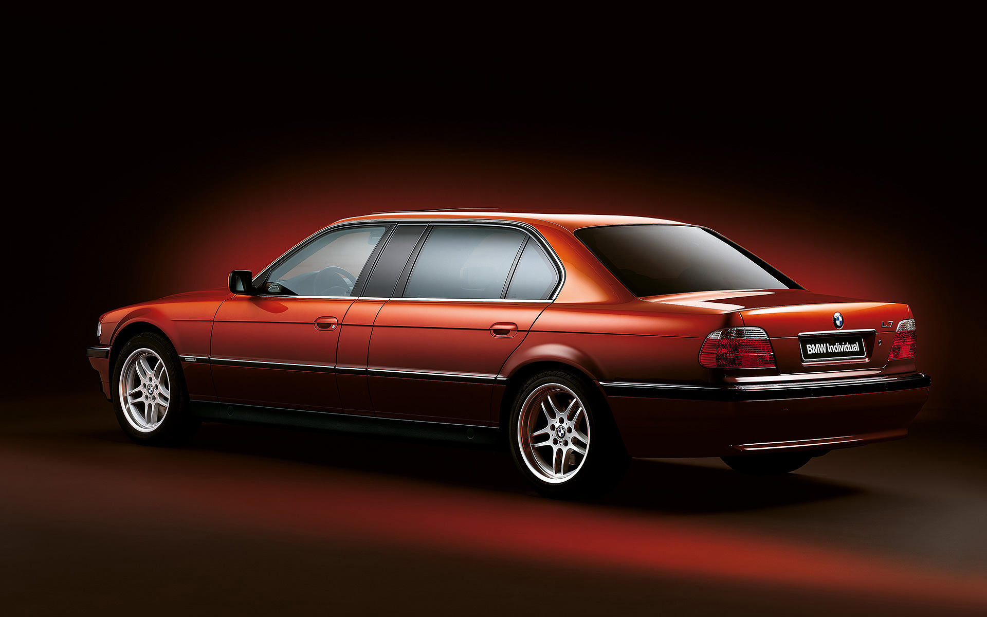 BMW Individual 750iLA L7 Karl Lagerfeld E32 1992 three-quarter rear view BMW Individual 750iLA L7 Karl Lagerfeld E32 1992 three-quarter rear view