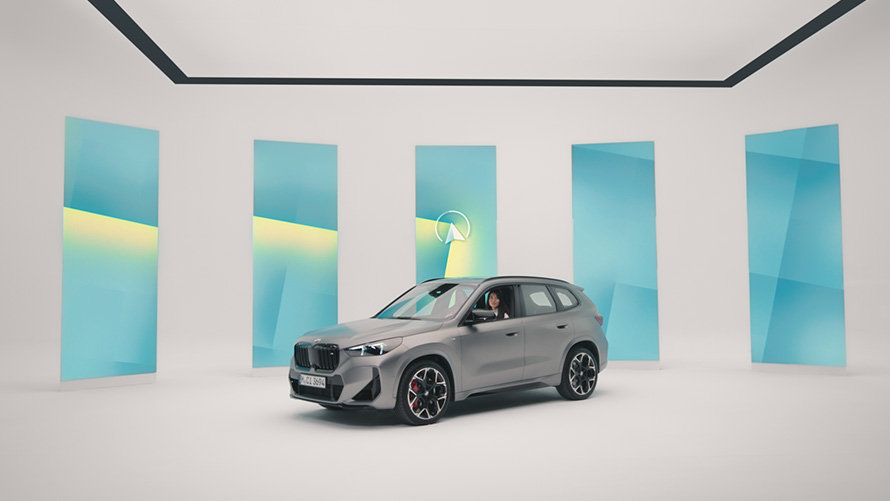 BMW Maps shows real-time traffic information