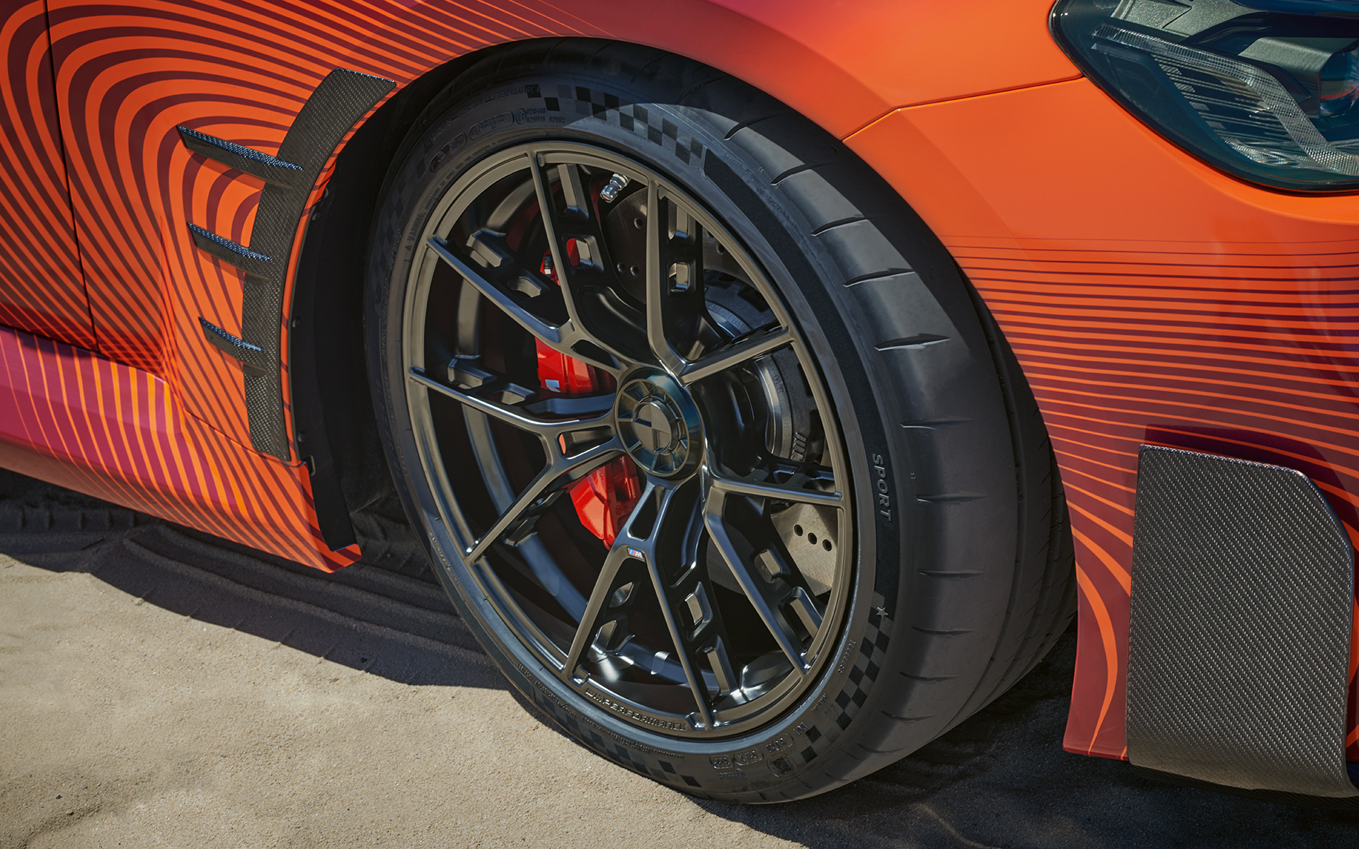 BMW M2 Coupé G87 BMW M Performance Parts 19"/20" M Performance forged wheel Y-spoke style 963 M central locking Jet Black matt, summer complete wheel set BMW M2 Coupé G87 2023 BMW M Performance Parts 19"/20" M Performance forged wheel Y-spoke style 963 M central locking Jet Black matt, summer complete wheel set