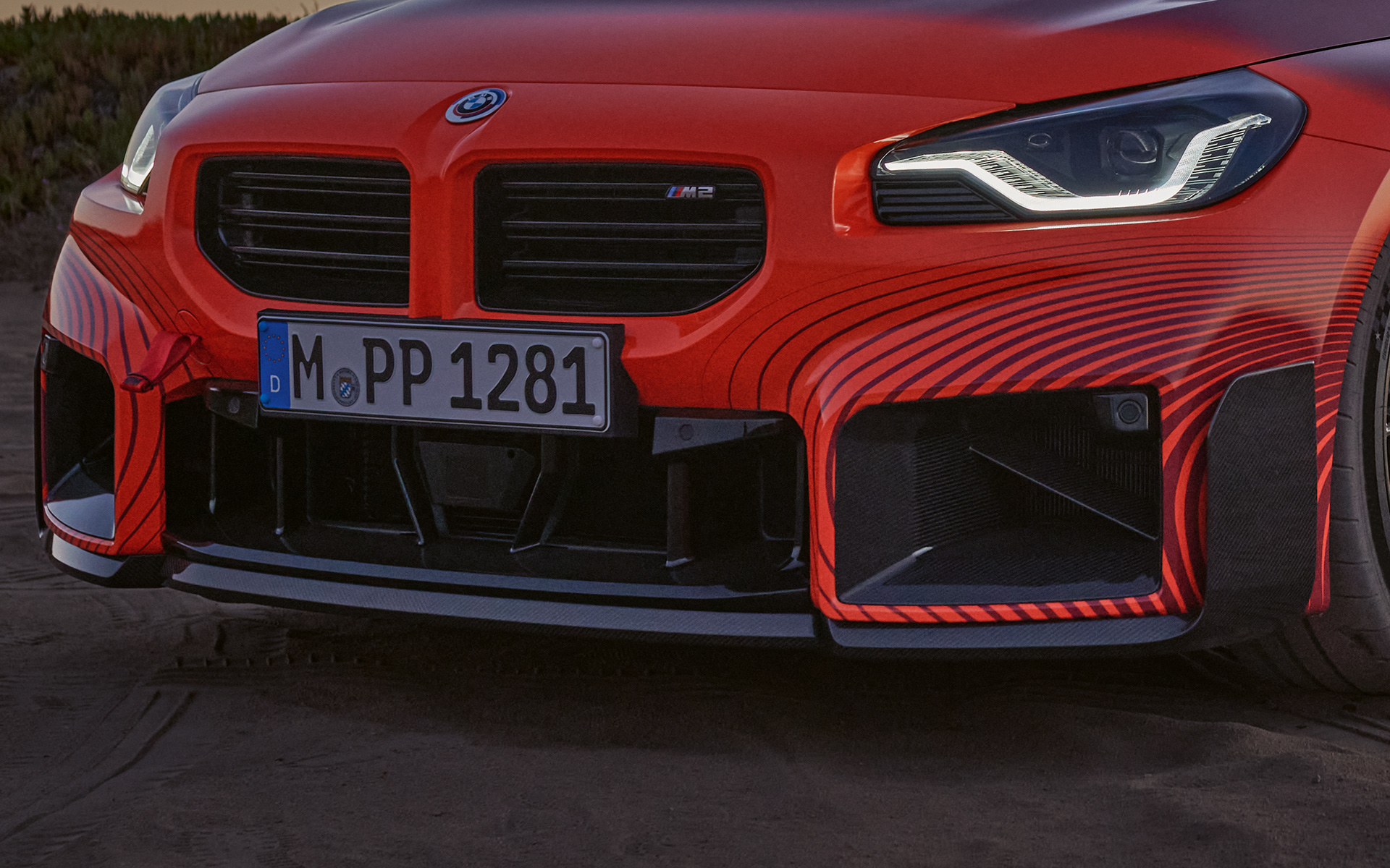 BMW M2 Coupé G87 BMW M Performance Parts M Performance front splitter, carbon, centre BMW M2 Coupé G87 2023 BMW M Performance Parts M Performance front splitter, carbon, centre