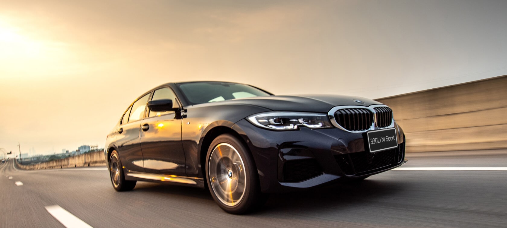 BMW 3 Series Sedan long-wheelbase G28 2021 three-quarter front view BMW 3 Series Sedan long-wheelbase G28 2021 three-quarter front view driving