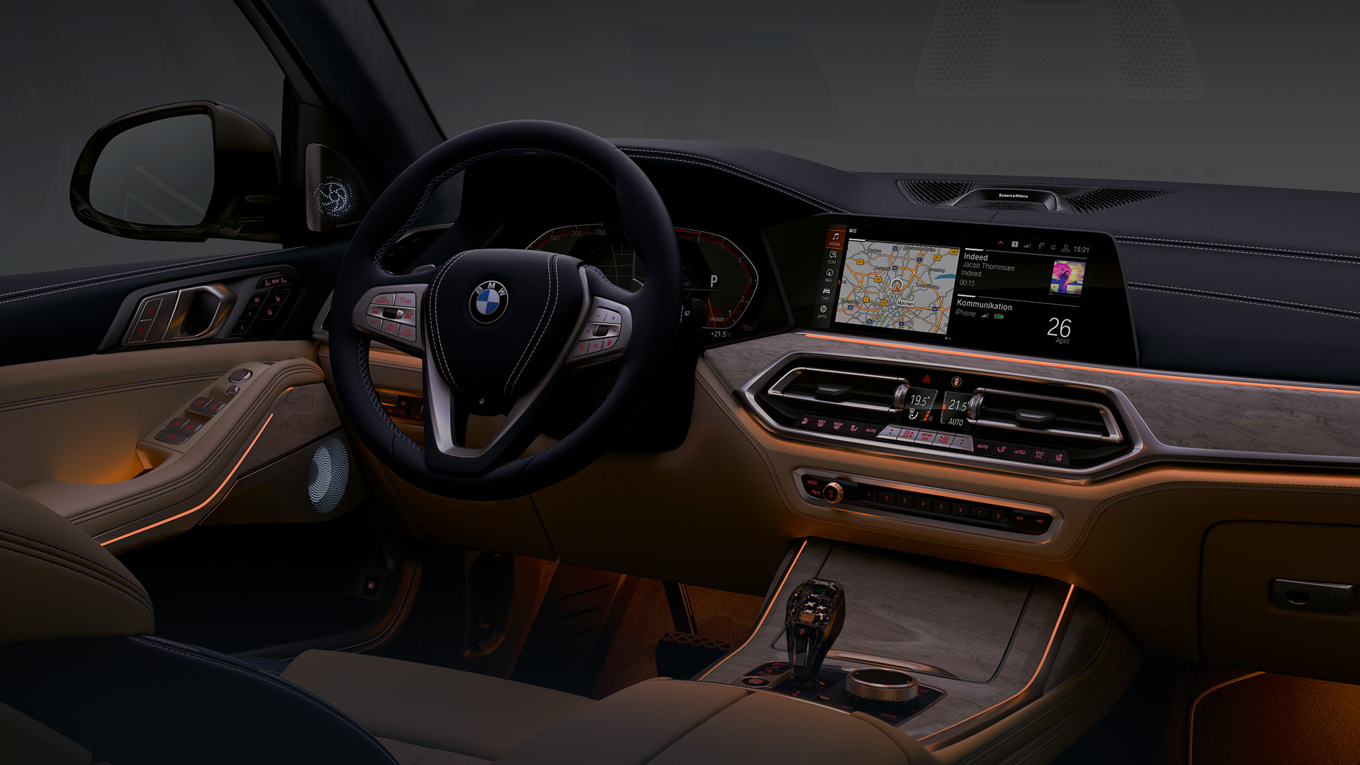 Ambient light The instrument cluster is framed by ambient light in orange