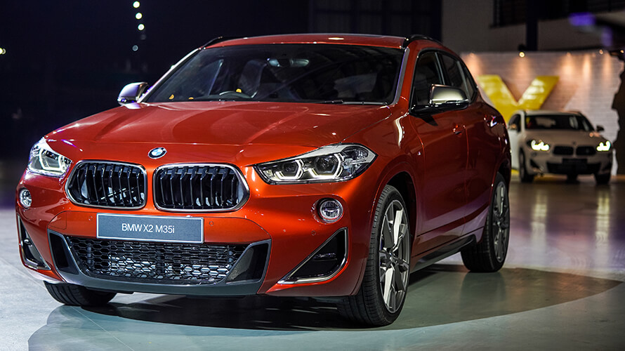 BMW X2 & BMW X5 BMW X2 & BMW X5