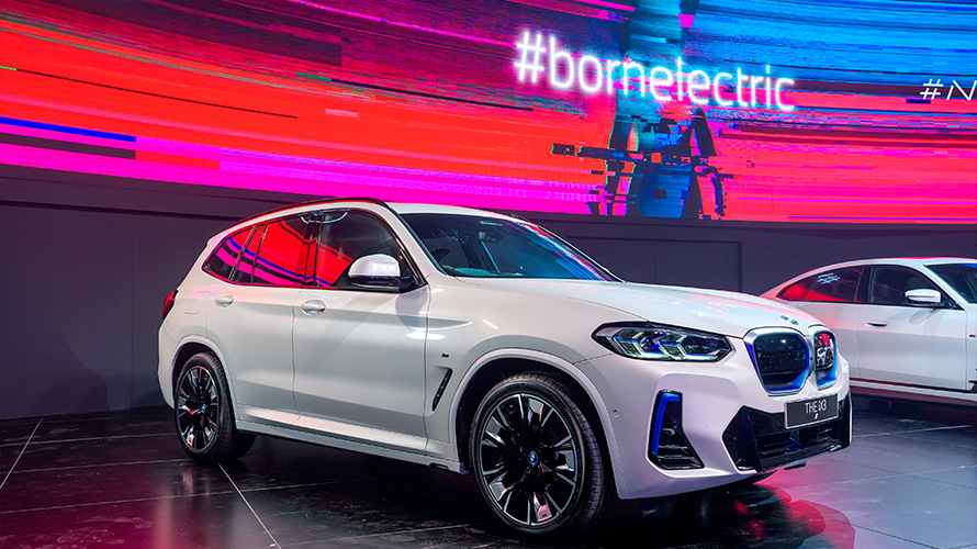 Unveiling the First-Ever BMW iX3 M Sport