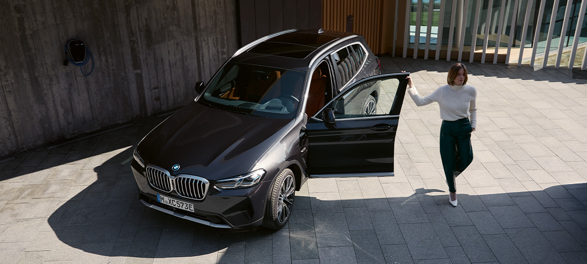 The New BMW X3 AND BMW X4